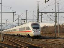 DB 411 077  Rathenow  + 411 032  Wittenberge  als ICE 1549 von Frankfurt (M) Flughafen Fernbf nach Dresden Hbf, am 08.02.2014 in Weimar.