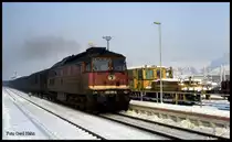 Am 3.2.1993 kam 232135  um 10.12 Uhr mit einem Güterzug in Richtung Nordhausen fahrend durch den Bahnhof Uder.