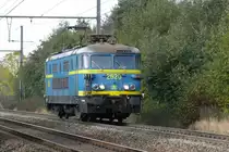 Am 18/10/2008 fuhr HLE 2620 solo nach Montzen. Die Aufnahme entstand an der Linie 24 bei Warsage.