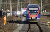 Die jüngste und kürzeste RE-Linie von DB Regio NRW ist der RE 18 Herzogenrath - Heerlen (NL). Ein einzelner 643.2 der EuregioBahn ist jeweils 14Minuten unterwegs. Aufnahme: 643 201 bei der Einfahrt in Herzogenrath am 5.1.16.