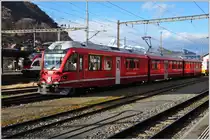 511 037 und ABe 8/12 3502 in Landquart. (05.01.2016)