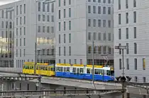 Diese Komposition ist bald Geschichte. Der Be 4/8 259 im BTB Look wird vermutlich wieder gelb/rot unterwegs sein, während der Be 4/6 105 im BEB Look noch diese Woche nach Belgrad verladen wird. Ich selber bin bin maßlos entäuscht, dass es eine ganze Region nicht zustande bringt, ein so wertvolles, Historisch bedeutendes Fahrzeug, als Museums Fahrzeug zu erhalten. Für alles ist Geld vorhanden, aber für ein Fahrzeug, das ein Meilenstein im Öffentlichen Verkehr in der Region Basel war, da wird kein Geld locker gemacht. Es ist eine Schande!!!