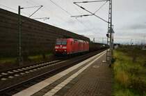 185 025-6 mit Güterzug in Allerheiligen gen Köln fahrend 22.12.2015