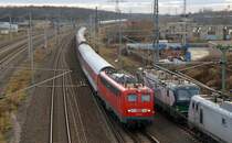 115 114 fuhr am 17.12.15 mit dem PbZ 2466 in Bitterfeld ein. Nach kurzem Aufenthalt wurde die Fahrt nach Dessau fortgesetzt.