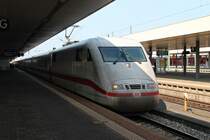 Zwischenhalt am 04.10.2014 von 401 087-2  Fulda  in Basel Bad Bf und wartet auf die Ausfahrt in Richtung Basel SBB.