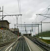 Einfahrt in den Bahnhof Ospizio Bernina am 24.7.2014.