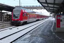 Der Regionalexpress nach München in Plattling am 17.01.2016.