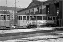 København / Kopenhagen Københavns Sporveje Bw 1052 Sundby remise / Betriebshof Sundby im Februar 1968. - Scan von einem S/W-Negativ. Film: Sakura Konipan SS. Kamera: Konica EE-matic.