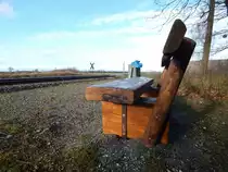 Bei Anröchte lud diese Bank beim warten der Züge zum verweilen ein.


Anröchte 09.01.2016