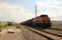 4659 + 4763 + 4652 + 4668 + 4092 Kansas City Southern Railway de Mexico in Saltillo MX am 12.09.2012.