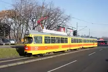 Serbien / Straßenbahn Belgrad / Tram Beograd: Duewag GT6 (Be 4/6) - Wagen 658 (ehemals BLT Baselland Transport AG - Basel) sowie Beiwagen B4 FFA/SWP - Wagennummer 1442 (ehemals BLT Baselland Transport AG - Basel) der GSP Belgrad, aufgenommen im Januar 2016 in der Nähe der Haltestelle  Blok 21  in Belgrad.