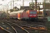 143 568 mit dem RB 27 (Koblenz Hbf - Köln Hbf) auf dem Weg ins Bahnbetriebswerk. (16.02.2016)