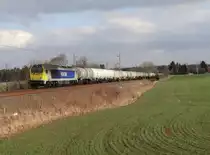 264 001 zu sehen am 18.02.16 mit einem Kesselzug an der Schöpsdrehe bei Plauen/V..