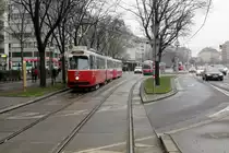 Wien Wiener Linien SL 1 (E2 4034 + c5 1434) Franz-Josefs-Kai / Postgasse am 18. Februar 2016.