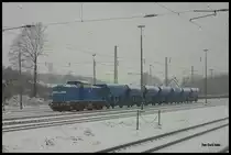 Press 204012 stand mit sieben Schüttgutwagen am 15.2.2016 um 9.40 Uhr schon geraume Zeit im Bahnhof Hasbergen.