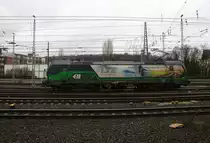 193 203-7 von LTE rangiert in Aachen-West. 
Aufgenommen vom Bahnsteig in Aachen-West. 
Bei Nieselregen am Mittag vom 20.2.2016.