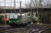 193 203-7 von LTE rangiert in Aachen-West. 
Aufgenommen vom Bahnsteig in Aachen-West. 
Bei Nieselregen am Mittag vom 20.2.2016.
