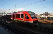 Hier 648 459-5 mit 648 331-6  Ascheberg  als RE83 (RE21620) von Lüneburg nach Kiel Hbf., bei der Ausfahrt am 23.2.2016 ins BW Kiel.