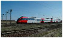 4024 030 als S 60 von Neusiedl am See kommend nach Wien S�d am 11.7.2007 bei der Ausfahrt aus Gramatneusiedl.