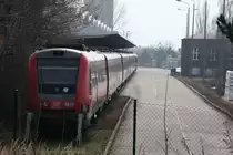 Abgestellt, für immer (?), sind hier einige TW der Baureihe 612, voran 612 037 , an 
der Laderampe auf dem Gelände der Usedomer Bahn in Niederau. 28.02.2016 12:41 Uhr.