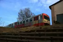 Am Abstellgleis wartet dieser VT70 auf bessere Zeiten. 
Graz Köflacher Bahnhof am 2.03.2016