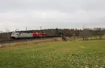 186 139 (ITL) 202 743 und 112 708 (RIS) zu sehen am 02.03.16 mit einem Langschienenzug in Oberjößnitz.