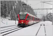 R1644 mit ABe 8/12 3511 in Cavaglia. (25.02.2016)