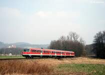 Nebenbahn: Der einzige in N�rnberg verbliebene Vorserientriebzug 614 003/004 am 14. M�rz 2007 zwischen Hedersdorf und Endbahnhof Simmelsdorf-H�ttenbach.