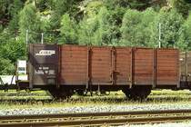 RhB - Ek 6225 am 27.08.1996 in Rothenbrunnen - Hochbordwagen 2-achsig mit 1 offenen Plattform - Baujahr 1906 - Staud - Gewicht 5,82t - Zuladung 12,50t - L�P 7,84m - zul�ssige Geschwindigkeit 60 km/h - �2=25.05.1988 - Lebenslauf: ex L1 1065 - 1911 L1 6225 - 1969 Ek 6225 - 10/1996 Abbruch.
