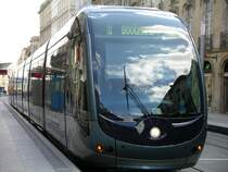 Bordeaux Tram,
Typ Alstom Citadis 402 - 7-teilig, 100% Niederflur, 40 Meter lang.

19.09.2004
