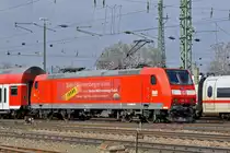DB Lok 146 115-1 fährt beim Badischen Bahnhof ein. Die Aufnahme stammt vom 14.03.2016.