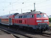 218 446-3 steht in der Abstellgruppe Bad Vilbel und wartet auf die n�chste Fahrt.