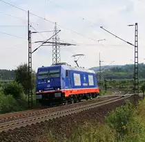 Glänzend wie neu kam mir am 08.08.2014 die Raildox 185 419-9 in Fahrtrichtung Norden zwischen Eichenberg und Friedland(HAN) vor die Linse. 