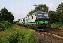 193 832 mit der Wagenlok 193 812 und geschlossenen ARS-Autotransportwagen in Fahrtrichtung Süden. Aufgenommen in Wehretal-Reichensachsen am 27.07.2014.
