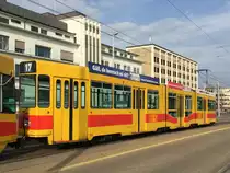 Be 4/8 238 unterwegs auf der Linie 17 auf der Dreirosenbrücke, 24.03.2016