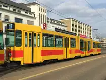 Be 4/8 241 unterwegs auf der Linie 17 auf der Dreirosenbrücke, 24.03.2016