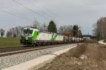 193 240 und 193 821 der SETG mit einem Knickkesselzug am 27. März 2016 bei Übersee.