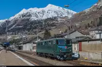 Ae 6/6 11411  Zug  verlässt auf einer SBB Historic Führerstandsfahrt am 26. März 2016 den Bahnhof Airolo.