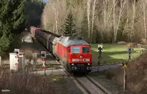 233 040 mit einem Kohlezug am 28.03.2016 bei Elisenfels auf dem weg ri. Marktredwitz