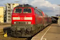 7.3.16

218 406-7 wartet im schönsten Sonnenlicht auf die Ausfahrt in Friedrichshafen Stadt.
