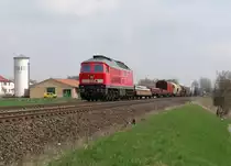 233 367-2 zu sehen mit dem 51612 am 12.04.16 in Waldershof.