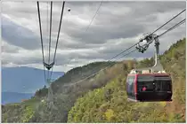 Bis 1966 verkehrte eine Zahnradbahn von Bozen nach Maria Himmelfahrt auf dem Hochplateau des Ritten, dann die erste Luftseilbahn nach Oberbozen bis 1991. (16.04.2016)