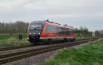 Aus Dessau kommend war 642 227 am 07.04.16 unterwegs nach Aschersleben. Der Desiro hat bereits Biendorf hinter sich gelassen und ist nun auf dem Weg nach Baalberge.