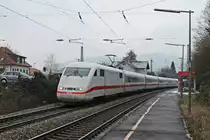 401 019-5  Lüneburg  am 08.02.2015 bei der Durchfahrt als ICE 279 (Berlin Ostbahnhof - Basel SBB) in Schallstadt und fuhr in Richtung Basel.