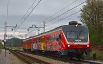 SŽ 814-123 fährt durch Maribor-Tabor Richtung Ormož. /9.4.2016