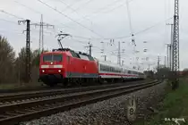 IC 1956 mit der 120 120 auf dem Weg nach Karlsruhe. Gesehen am 17.04.2016 in Großkorbetha.