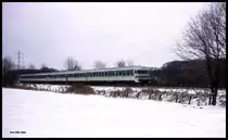 Vierteilig war der Osnabrücker 624678 am 21.2.1996 um 15.45 Uhr bei Lotte - Halen in Richtung Oldenburg im Einsatz.