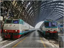 Neben vielen Treibwagen zügen gibt es in Milano weiterhin Züge mit Lok und Wagen zu bewundern: Hier sind die E 444-109 und die 402-023 in Milano eingetroffen und warten, dass sie ihre Züge in den Abstellbereich schieben können.
1. März 2016