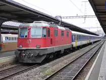 SBB - Re 4/4 11140 mit Ersatzzug von Genf nach Brig am 01.05.2016