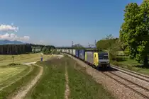 189 903 mit dem 41857 am 8. Mai 2016 bei Grabenstätt.